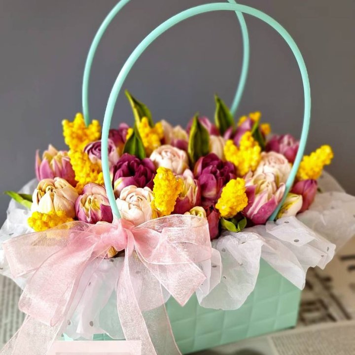 Тюльпаны в сумочке из зефира в Владикавказе