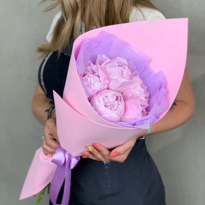 Букет пионов "Файв" в Владикавказе