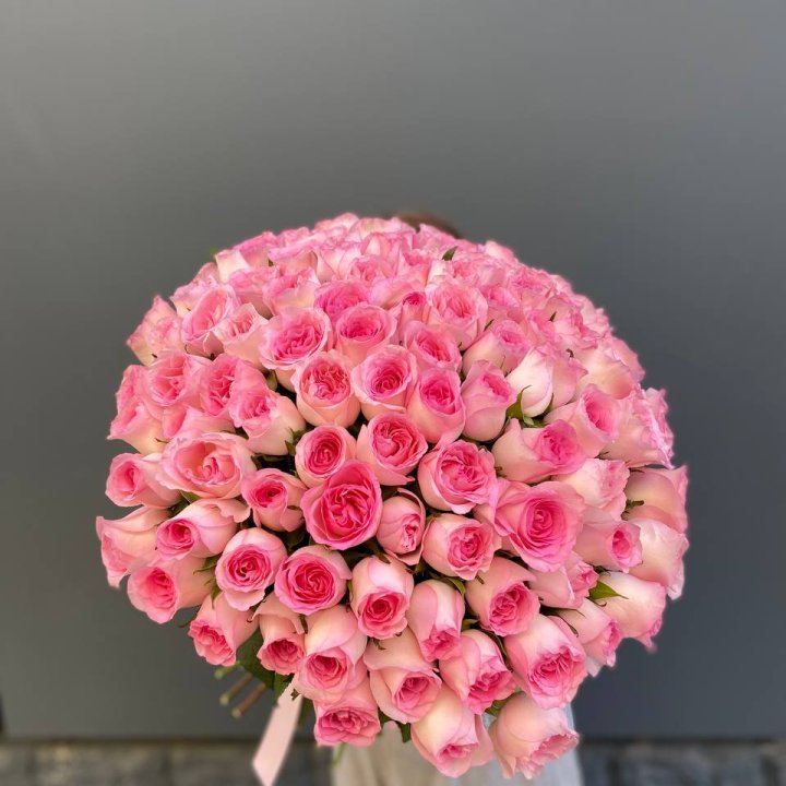 101 розовая роза в Владикавказе