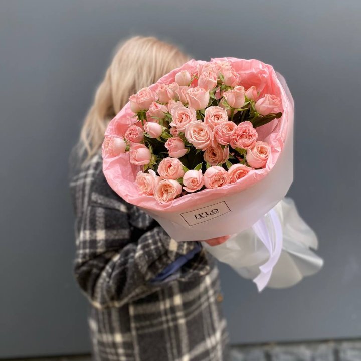 11 роз бомбастик в Владикавказе