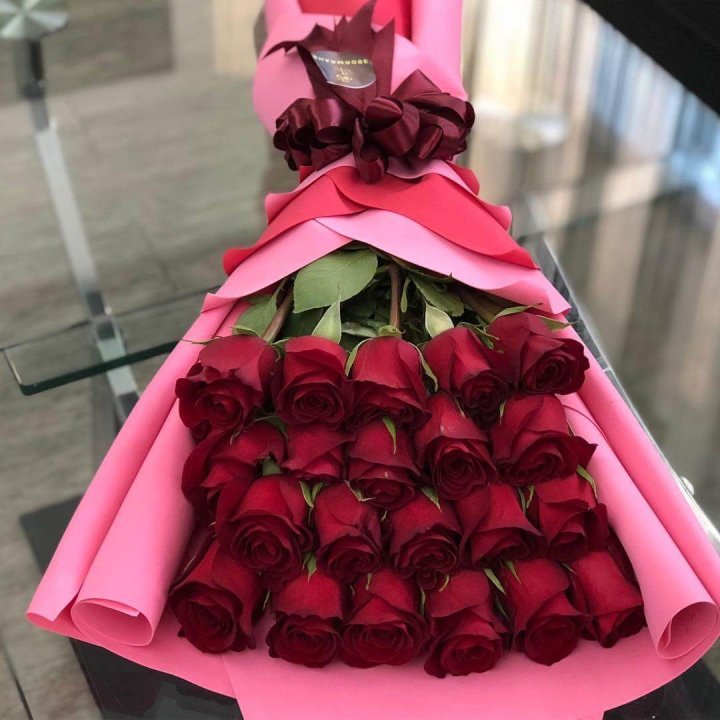 21 красная роза "Элеганс" в Владикавказе