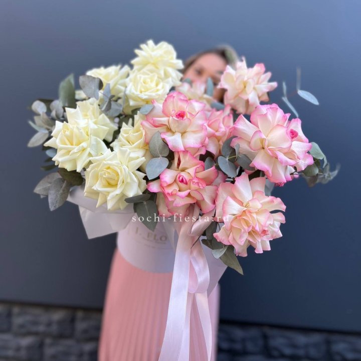 15 Французских роз в боксе в Владикавказе