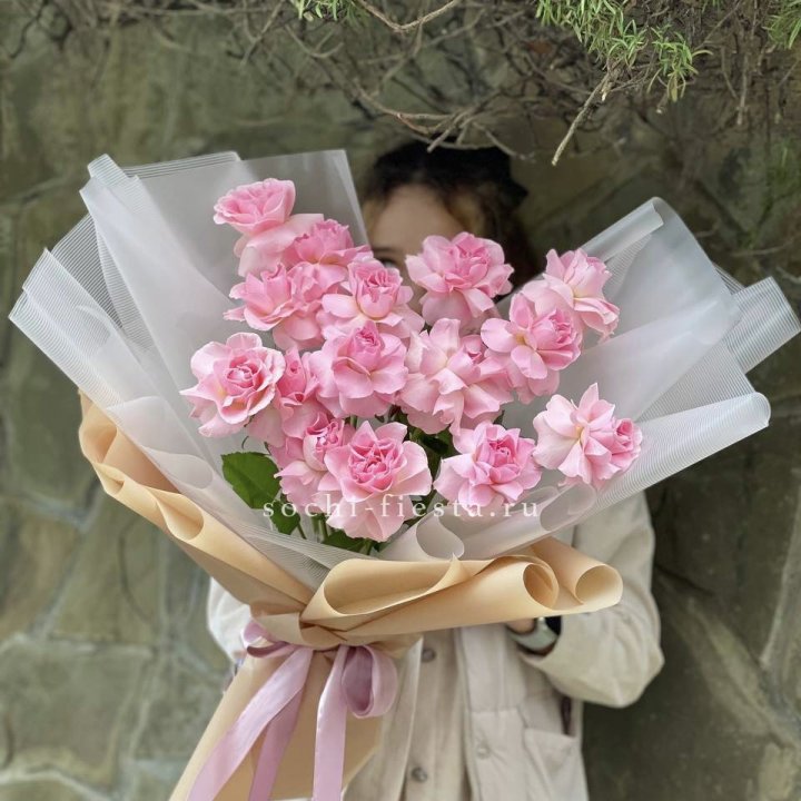 Букет из 15 французских роз Пинк дрим в Владикавказе