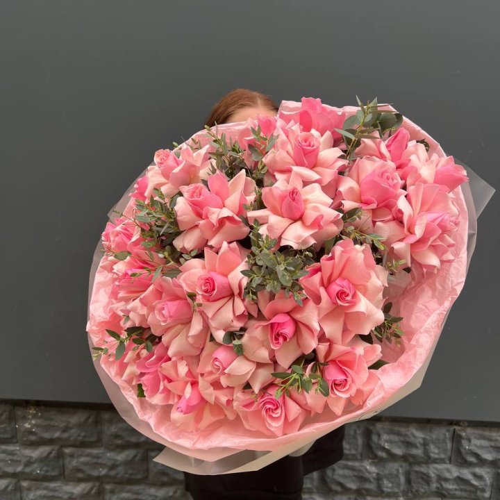  25 розовых французских роз в Владикавказе