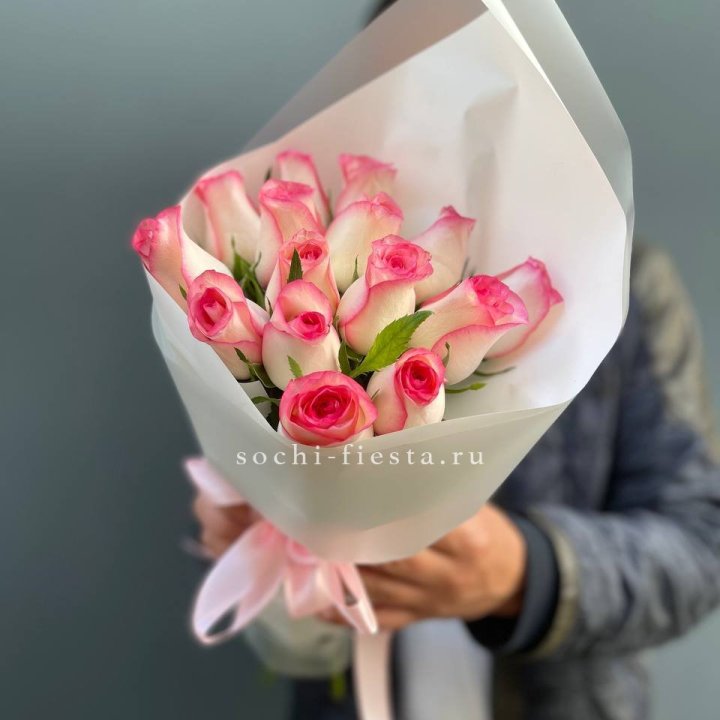15 роз "Джумилия" в Владикавказе