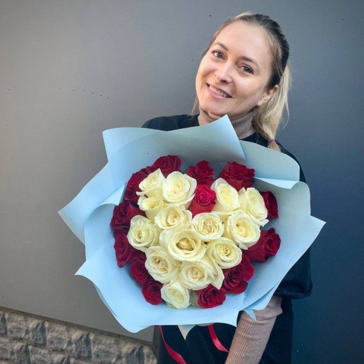 27 роз "Сердце" в Владикавказе