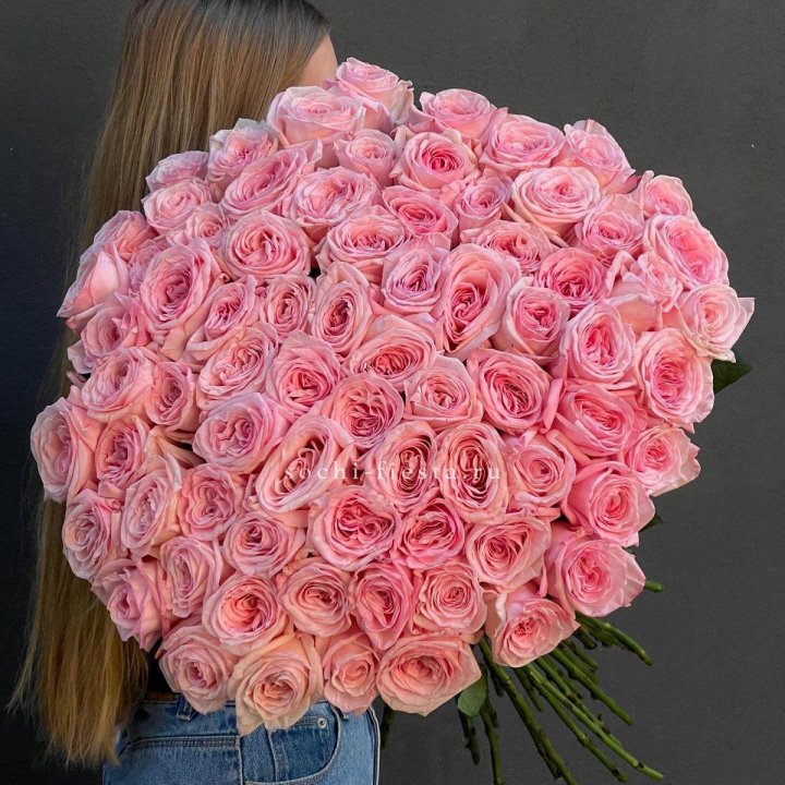 75 роз Охара в Владикавказе