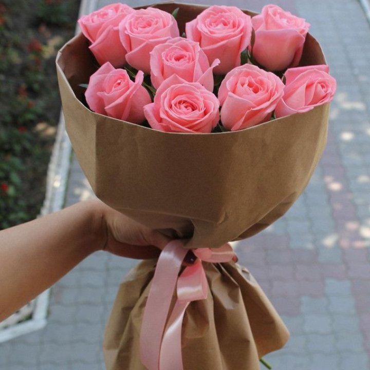 9 розовых роз в Владикавказе