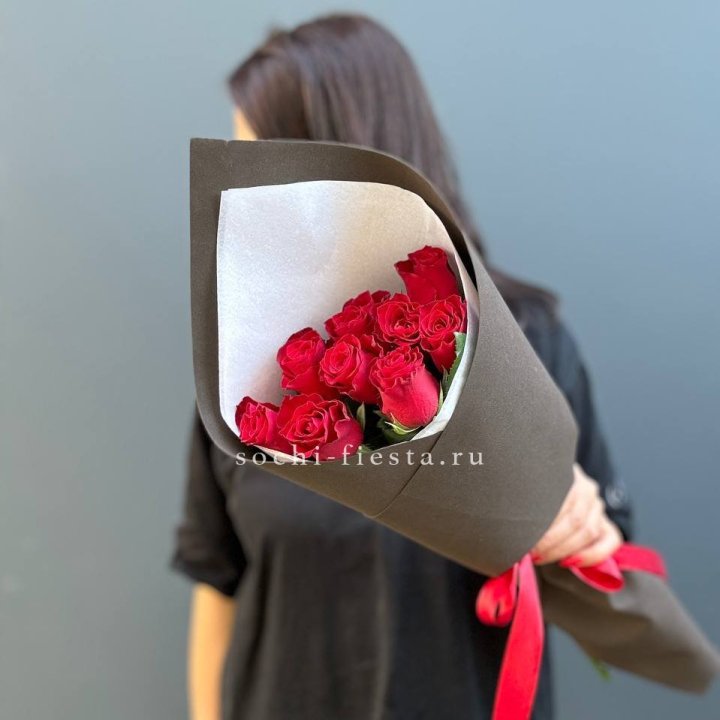 9 красных роз в фоамиране в Владикавказе
