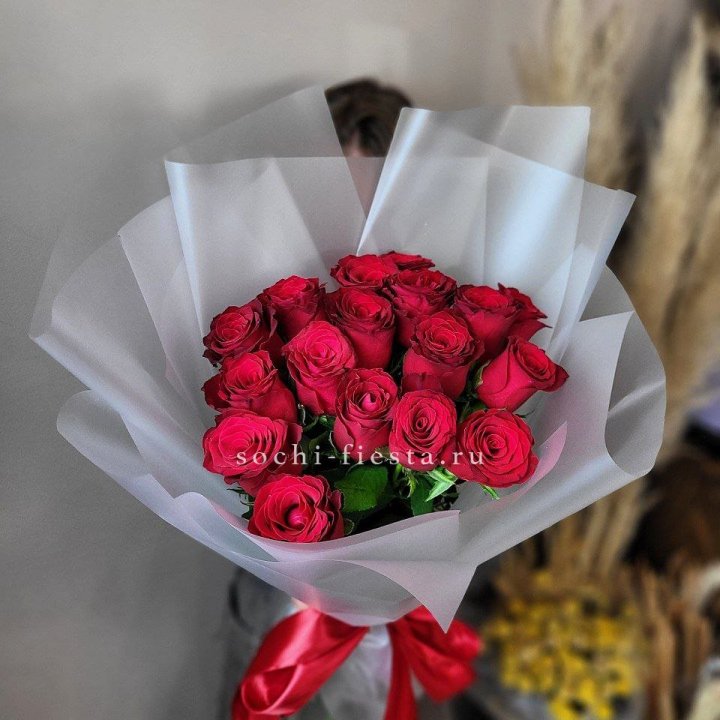 17 красных роз "Нет времени ждать" в Владикавказе