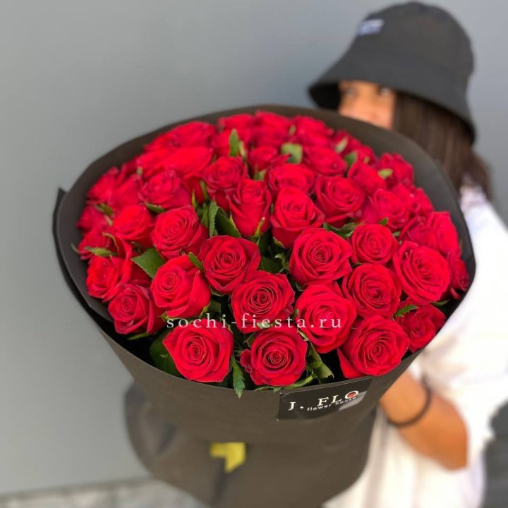 51 роза "Блек" в Владикавказе