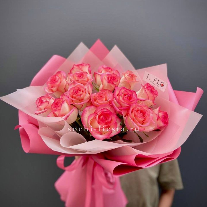 15 роз "Джумилия" в Владикавказе