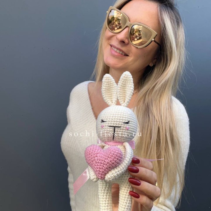 Зайка с сердцем ручной работы в Владикавказе