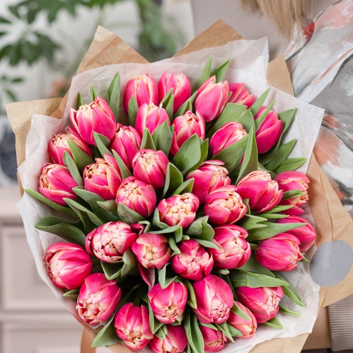 Букет пионовидных тюльпанов в Владикавказе